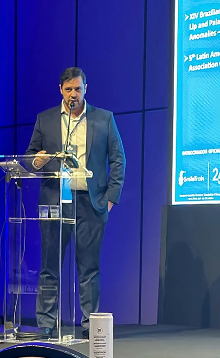 R03 - Seção Sobre min - Fotos 3